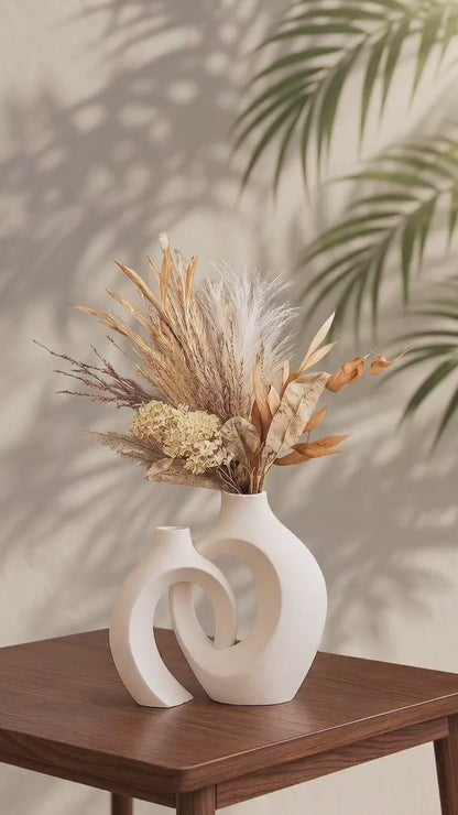 Modern Interlocking Decorative Ceramic Vase